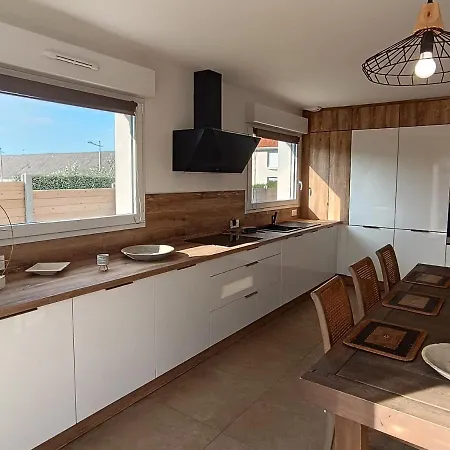 La Bouee Rose * Sangatte